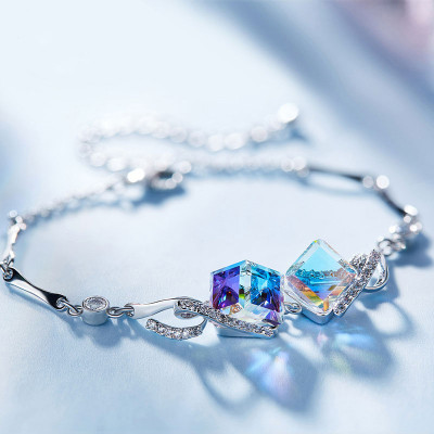 Silver Bracelet Chain With Beautiful Rhinestone