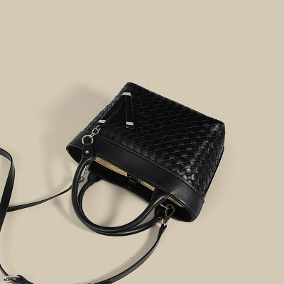 Woven Pattern Leather Tote Bag