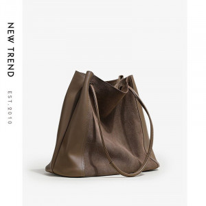 Lightweight & Stylish The Perfect CarryAll Companion