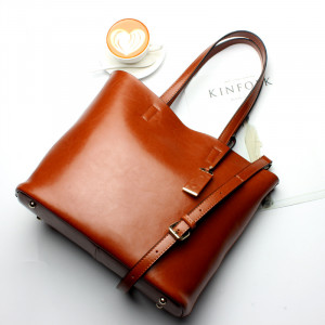 Good Oil Wax Feel Cowskin Leather  Tote Style Bag