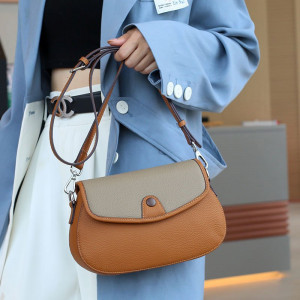 Minimal Design Saddle Bag