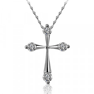 Beautiful 925 Silver Cross With Four Zircons