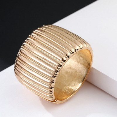 Wide Edge Extremely Simple Glossy Bracelet