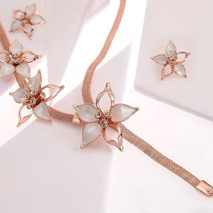 Chic Orchid Earrings And Necklace Set
