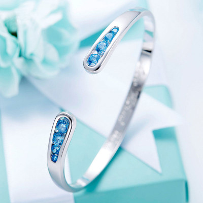 S999 Silver Bracelet Chain Blue Crystle
