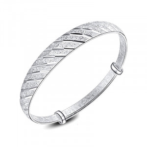 Adjustable Silver Bracelet With Beautiful Carving on Surface